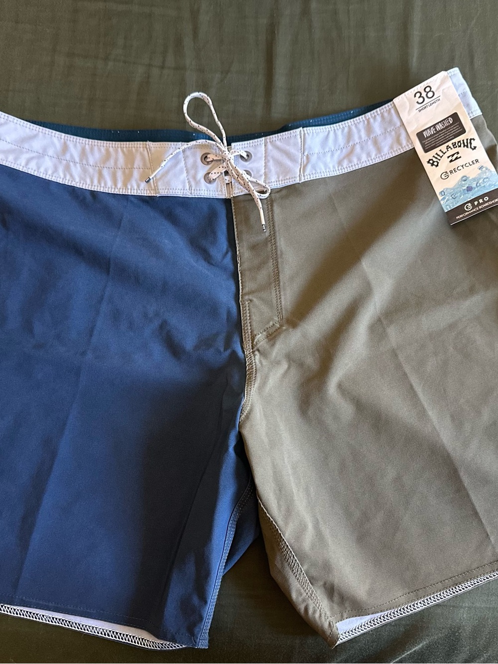 Billabong Men's Blue & Olive Two-Tone Board Shorts